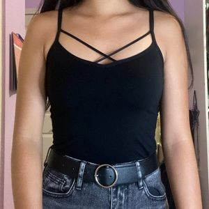 SOLD‼️: Strappy Tank w/ sewn in bra pads